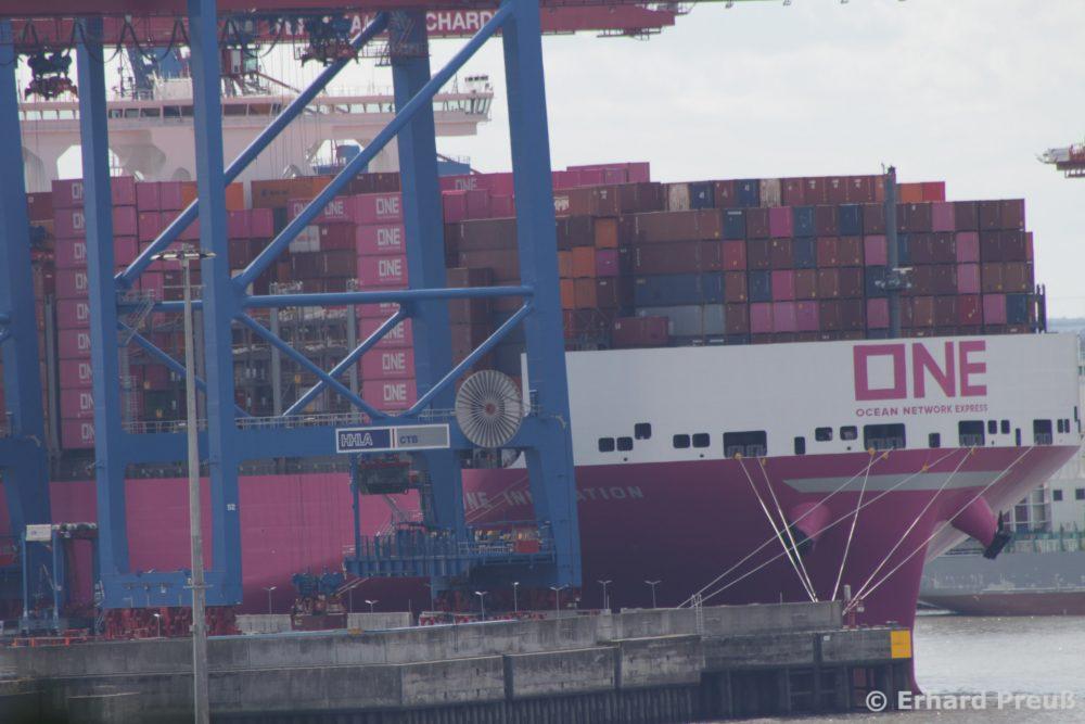 Containerschiff